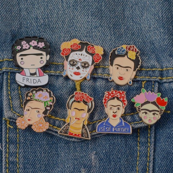 Frida Kahlo Pin of your choice - Picture 2 of 2